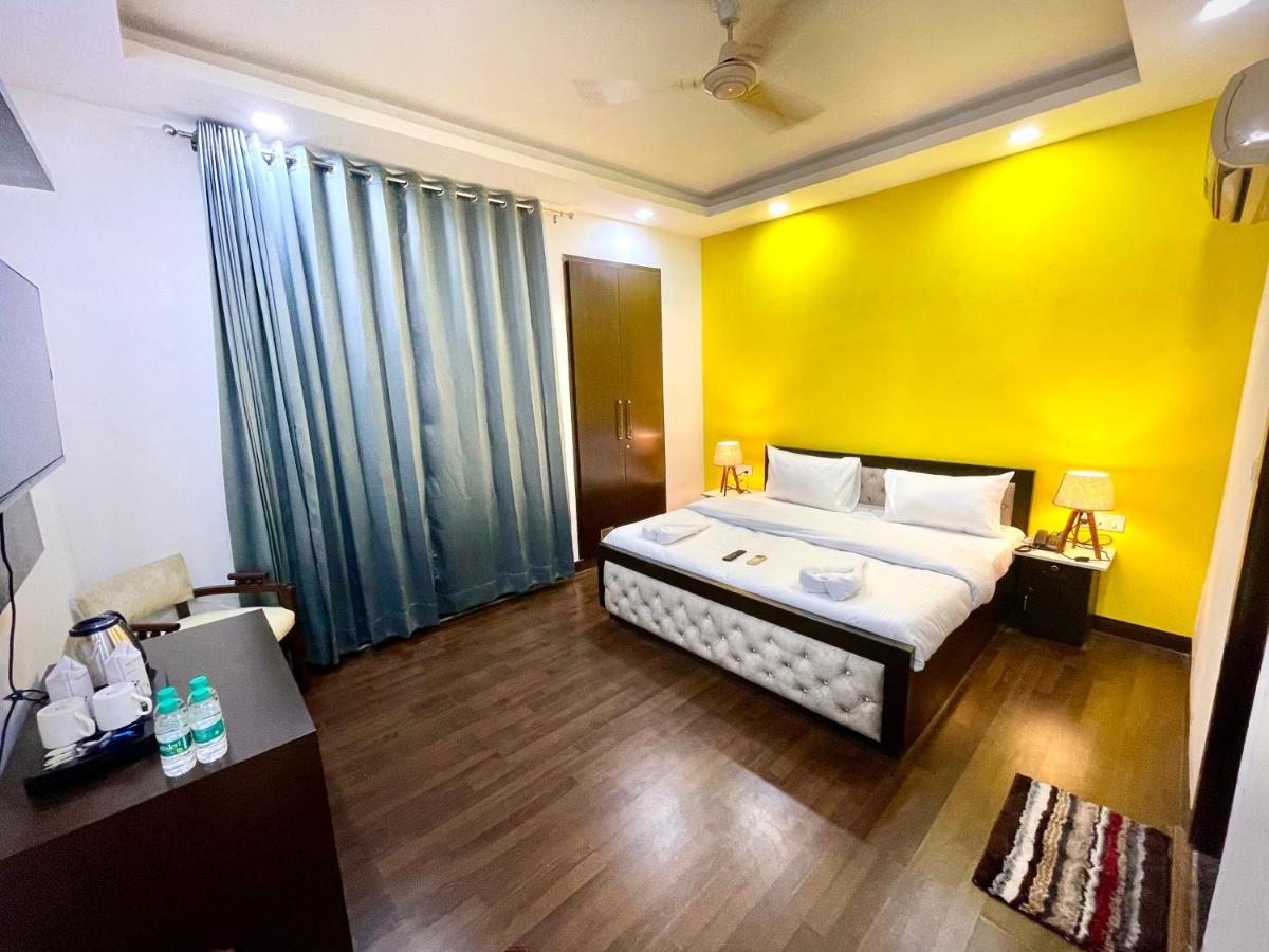 Lime Boutique B&B Gk-1 At Kailash Colony Metro , Greater Kailash Near Eros Hotel Nehru Place 뉴델리 외부 사진