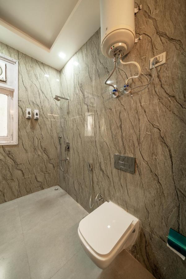 Lime Boutique B&B Gk-1 At Kailash Colony Metro , Greater Kailash Near Eros Hotel Nehru Place 뉴델리 외부 사진