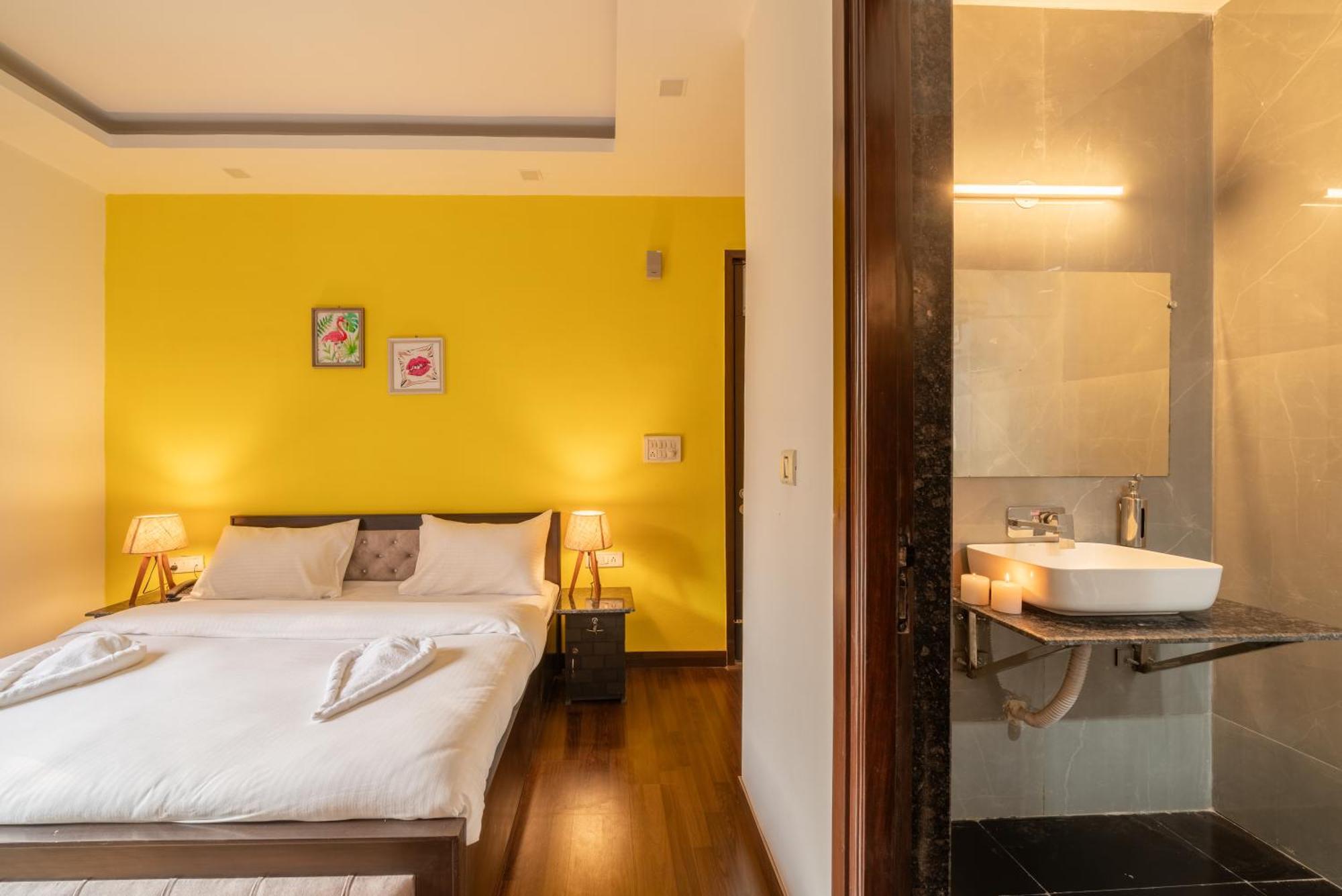 Lime Boutique B&B Gk-1 At Kailash Colony Metro , Greater Kailash Near Eros Hotel Nehru Place 뉴델리 외부 사진